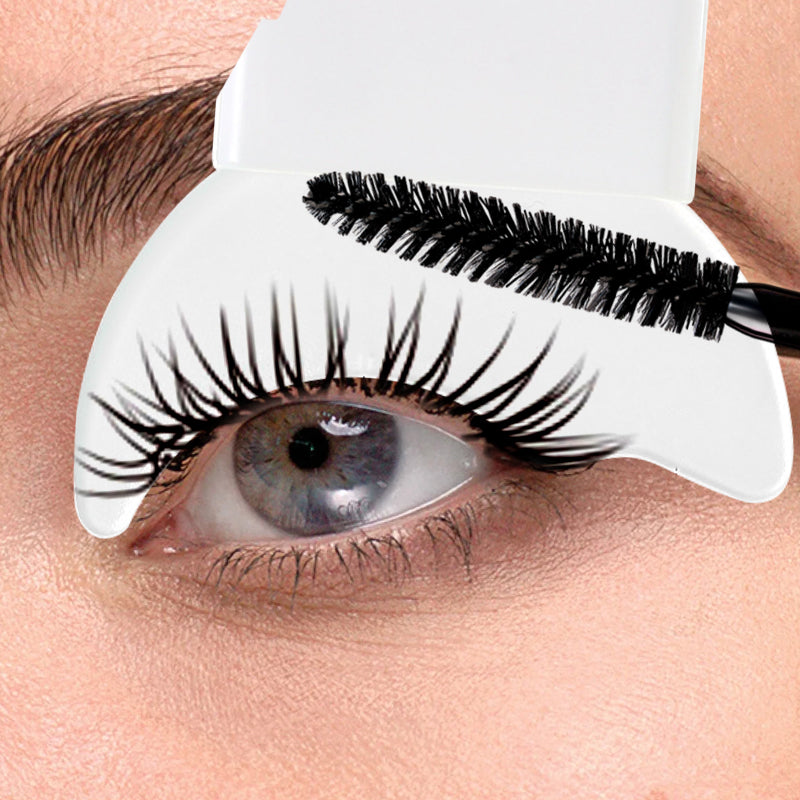 Outil de protection auxiliaire multifonction pour le maquillage des yeux