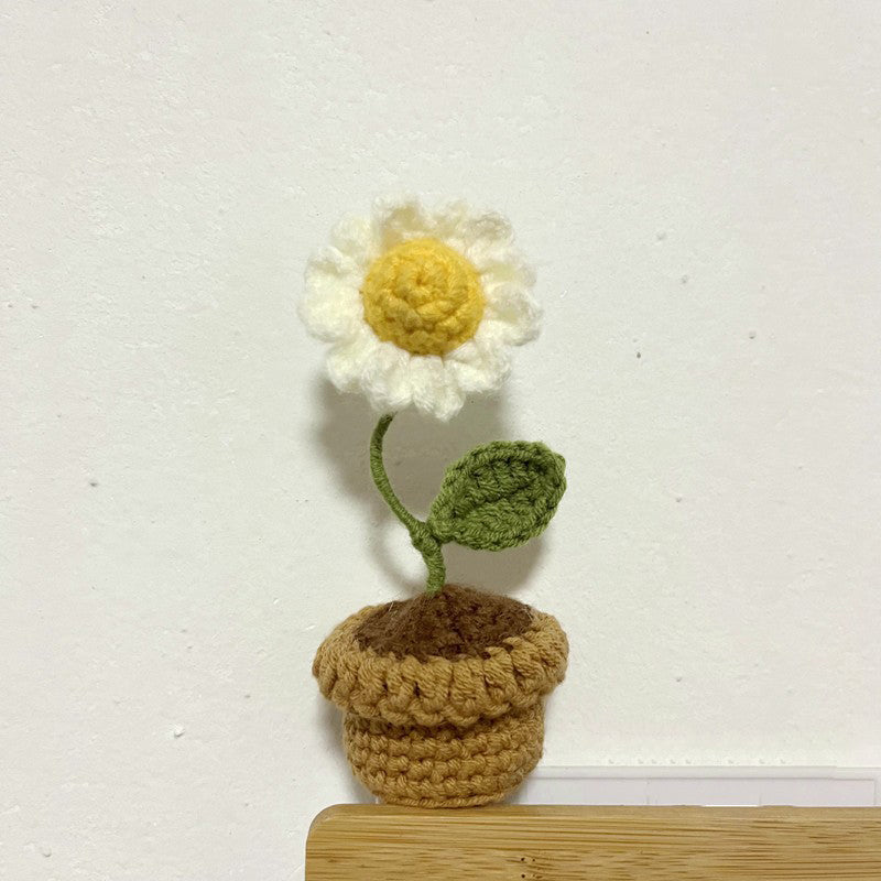Fleurs en pot au crochet tricotées à la main