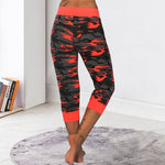 Pantalon capris à cordon de serrage et imprimé camouflage